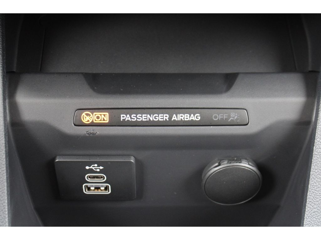 Ford Transit Courier 2025