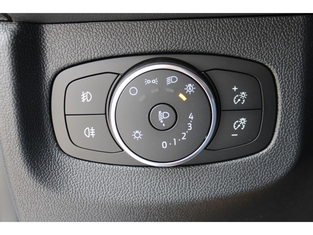 Ford Transit Courier 2025