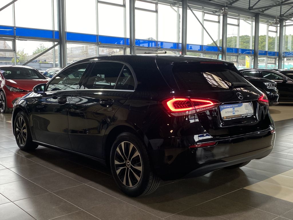 Mercedes-Benz A 200 2021