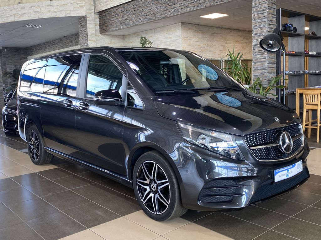 Mercedes-Benz V 300 2023