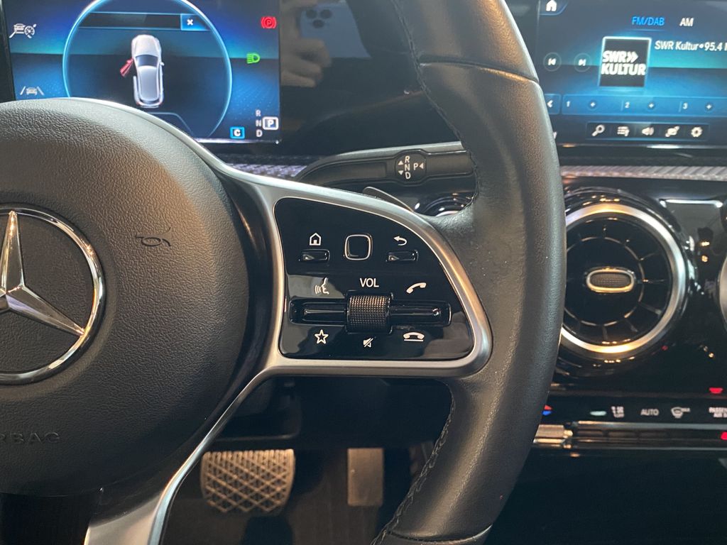 Mercedes-Benz A 200 2021