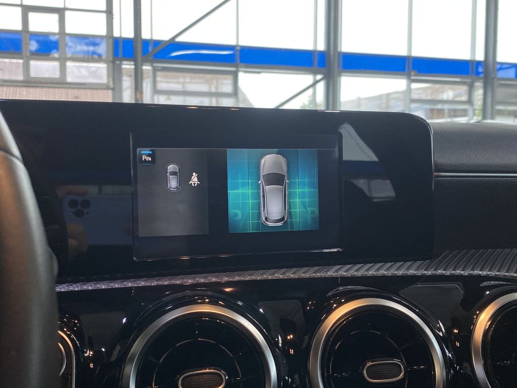 Mercedes-Benz A 200 2021