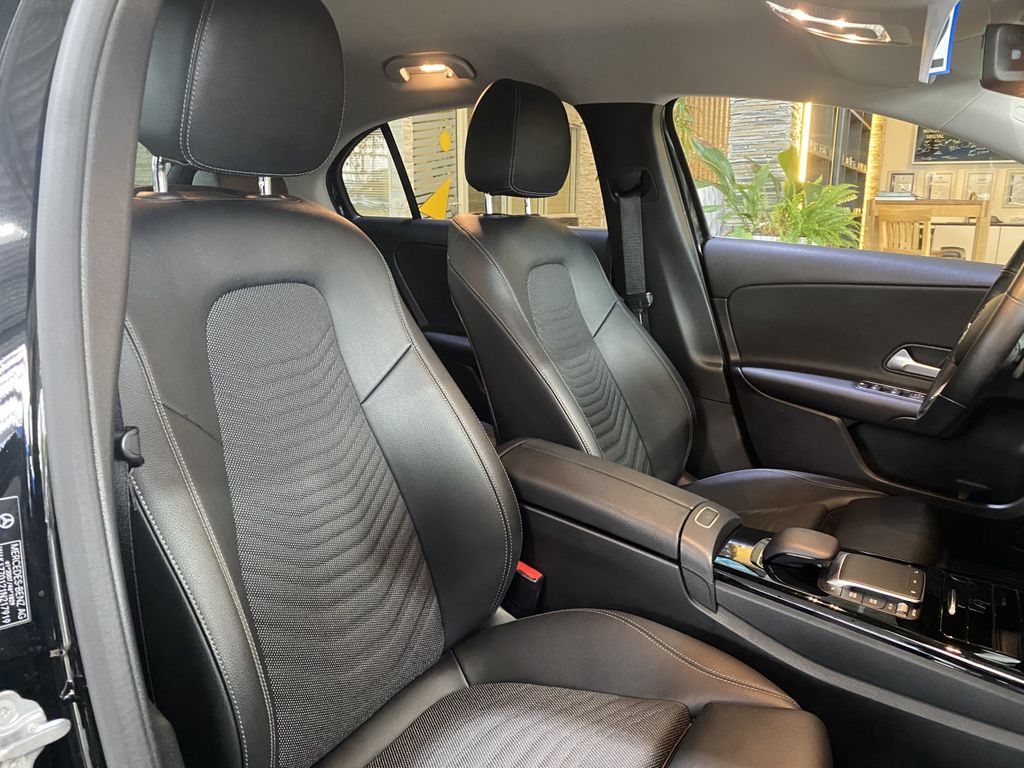 Mercedes-Benz A 200 2021