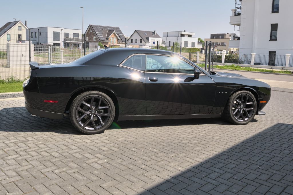 Dodge Challenger 2021