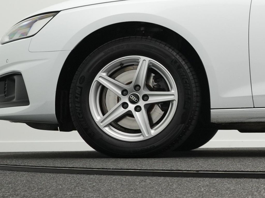 Audi A4 2022