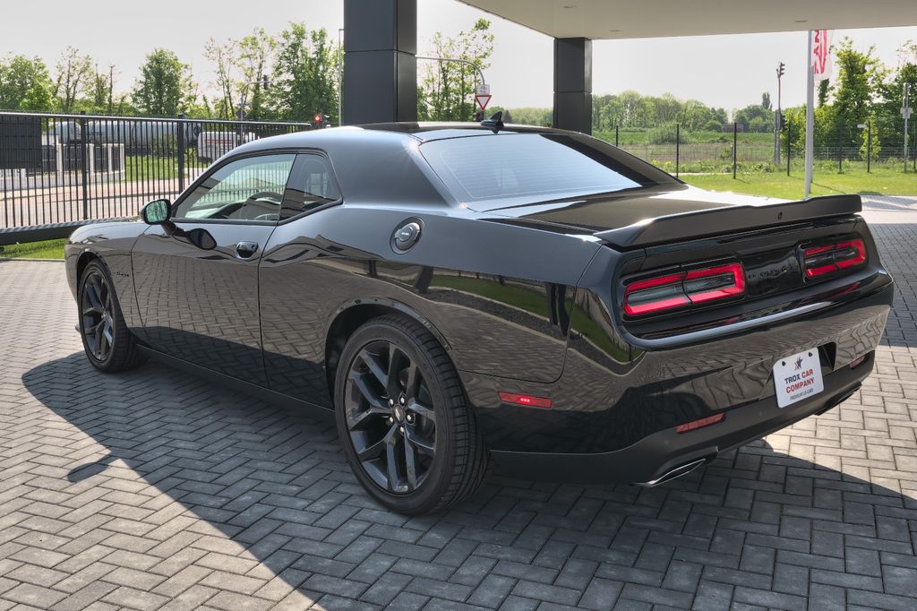 Dodge Challenger 2021