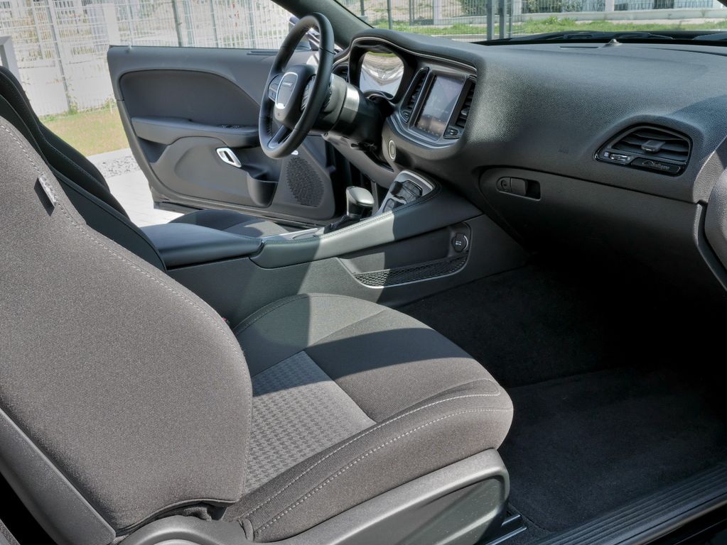 Dodge Challenger 2021