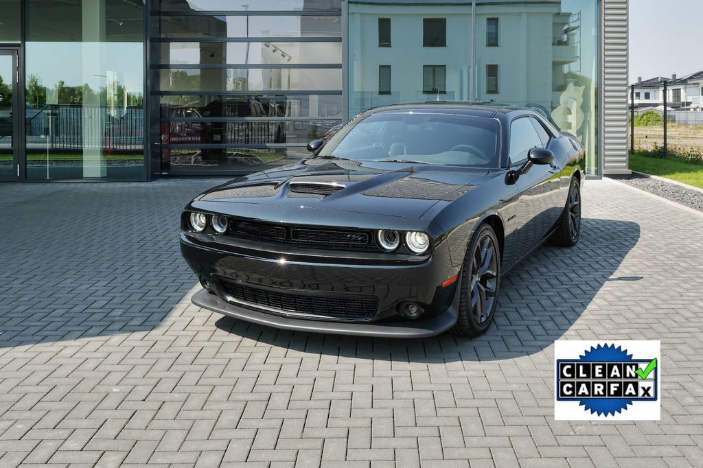 Dodge Challenger 2021