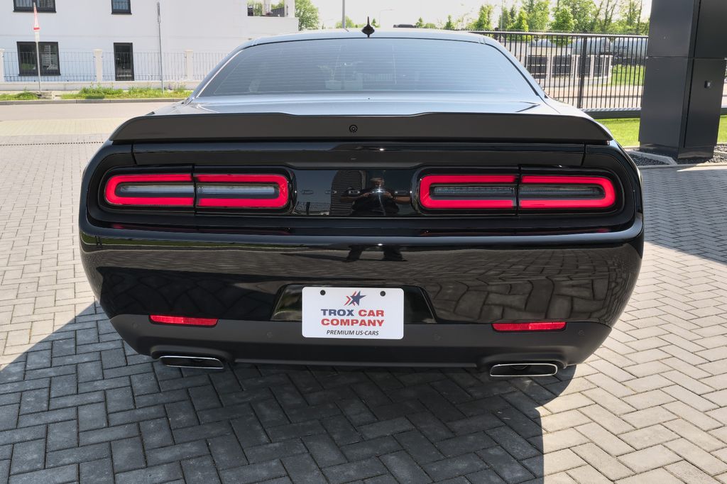 Dodge Challenger 2021
