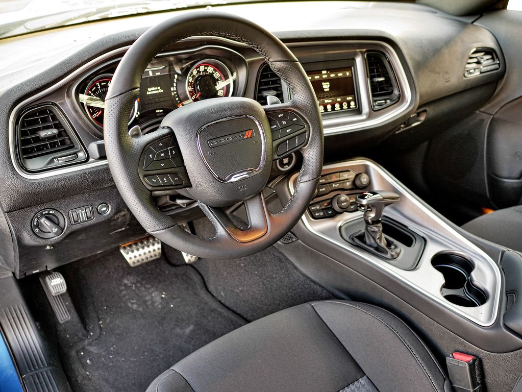 Dodge Challenger 2021