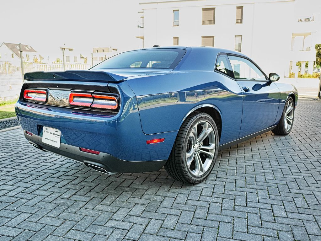 Dodge Challenger 2021