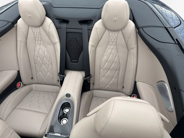 Maserati GranCabrio