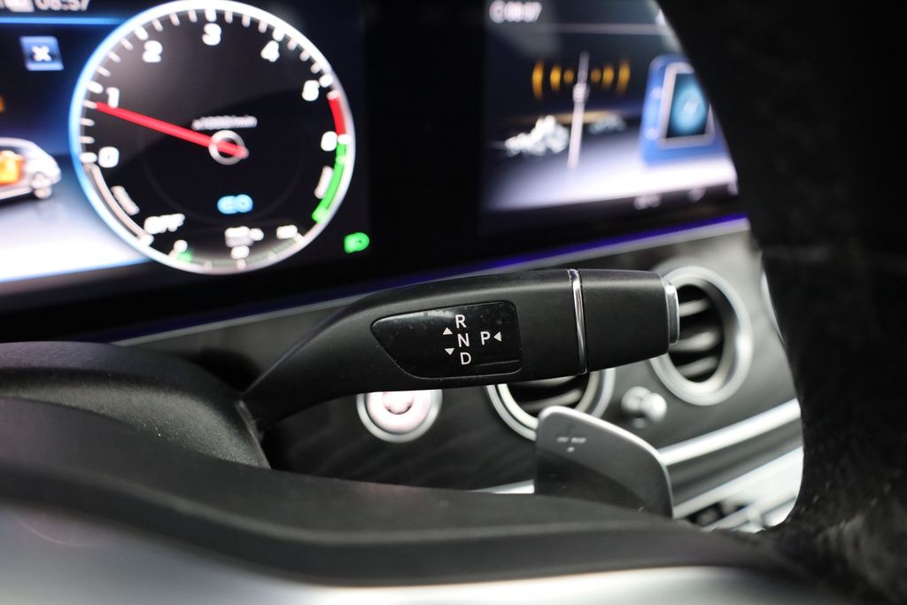 Mercedes-Benz E 300 2020