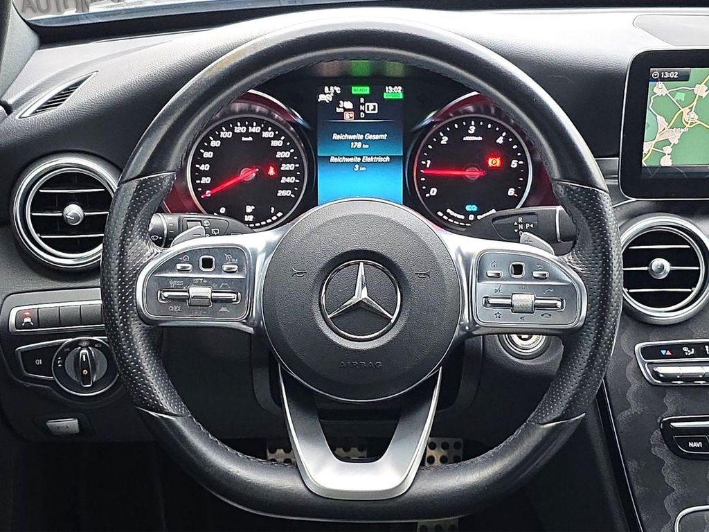 Mercedes-Benz C 300 2021
