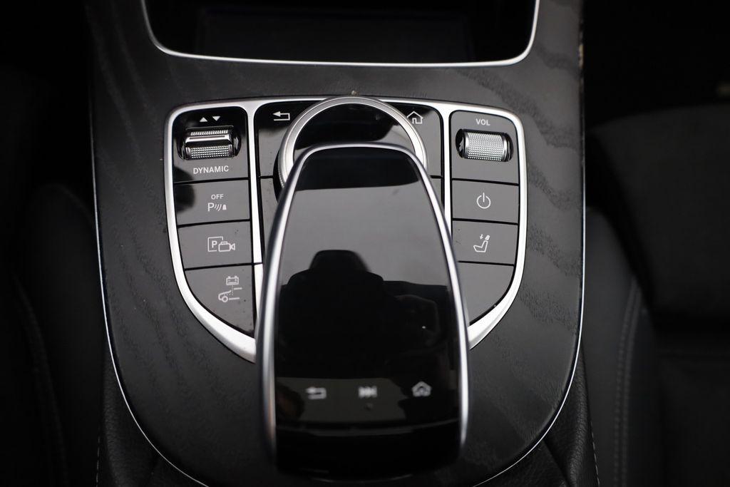 Mercedes-Benz E 300 2020