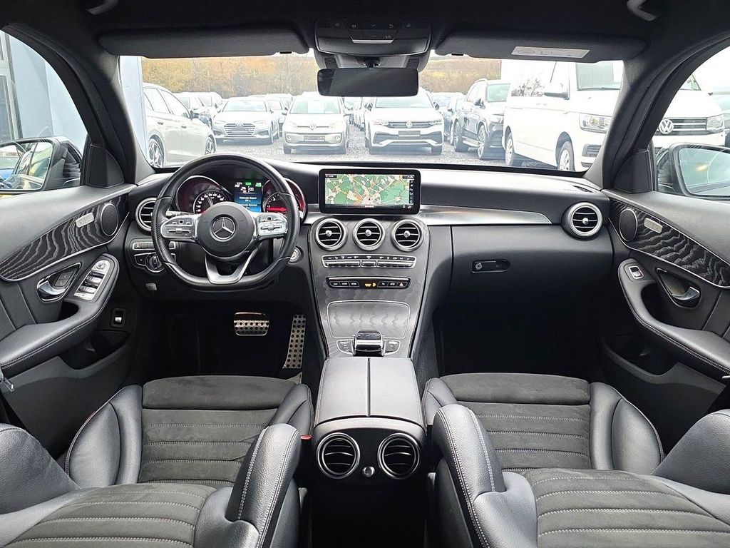 Mercedes-Benz C 300 2021
