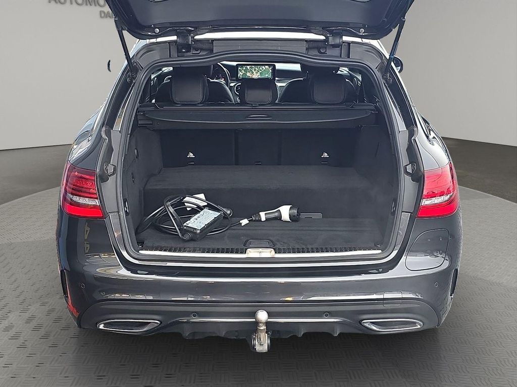 Mercedes-Benz C 300 2021