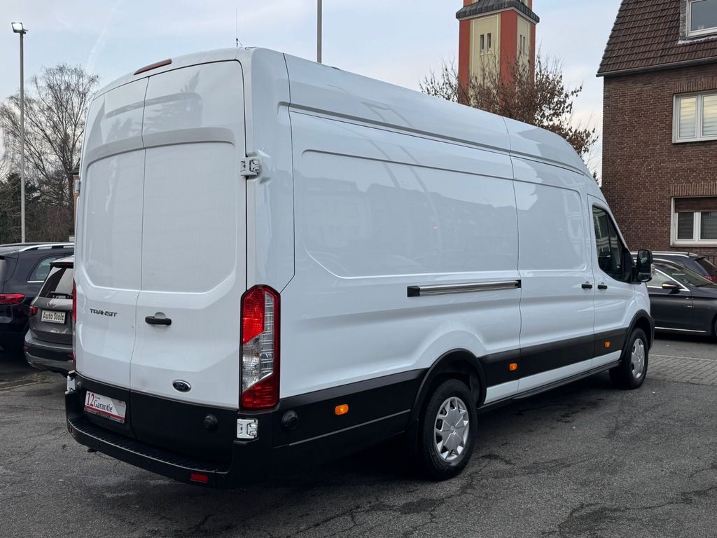 Ford Transit 2024