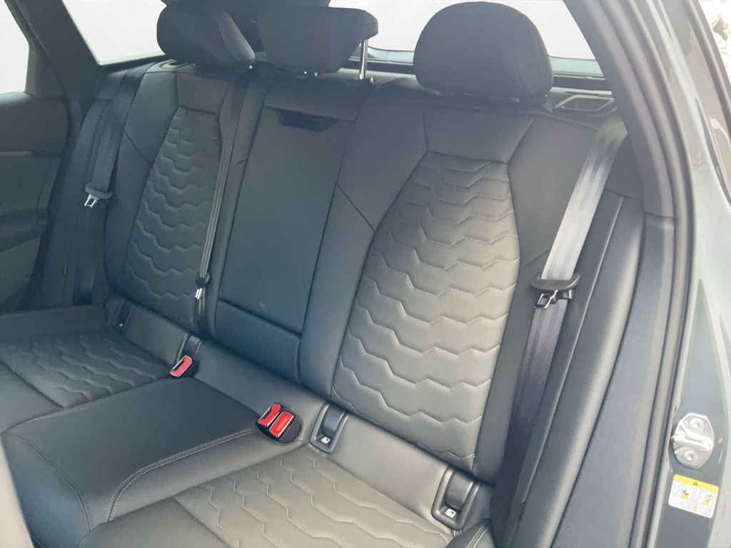 Audi S6 e-tron