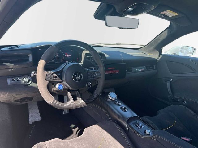 Maserati MC20 2023