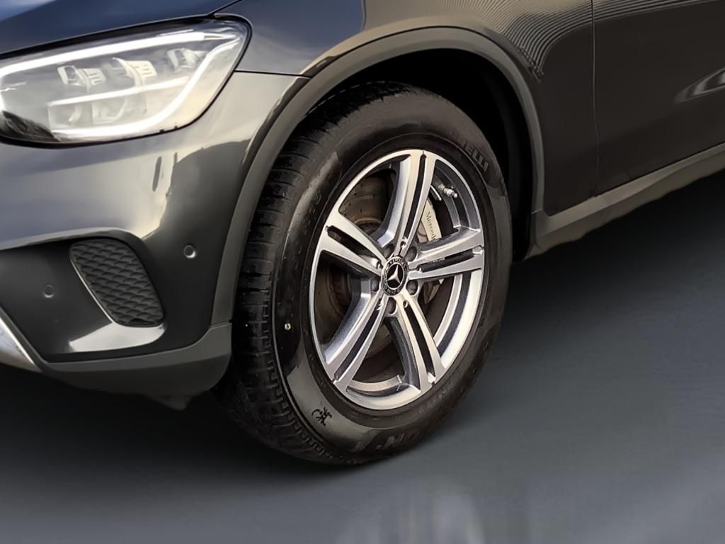 Mercedes-Benz GLC 300 2021