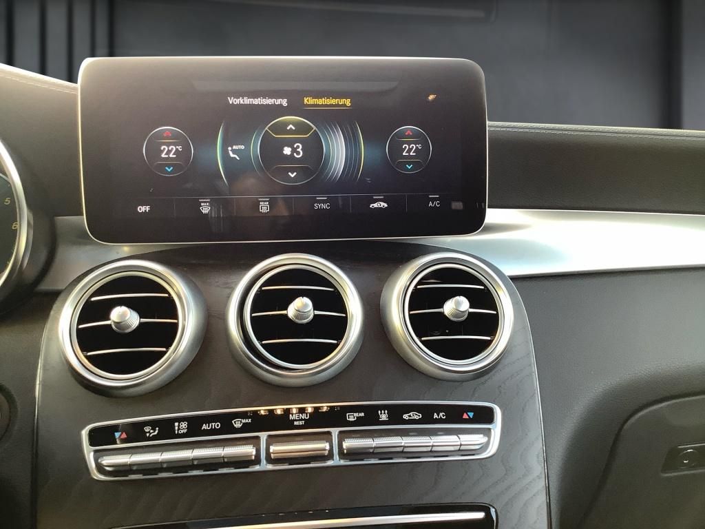 Mercedes-Benz GLC 300 2021