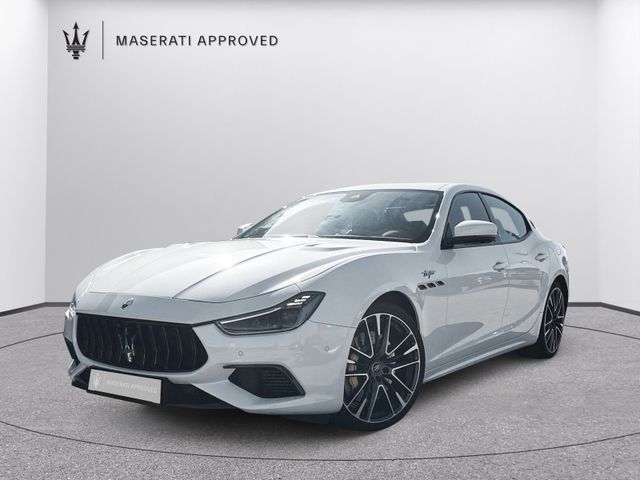 Maserati Ghibli 2021