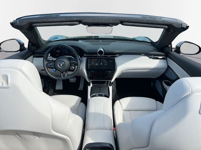 Maserati GranCabrio 2025