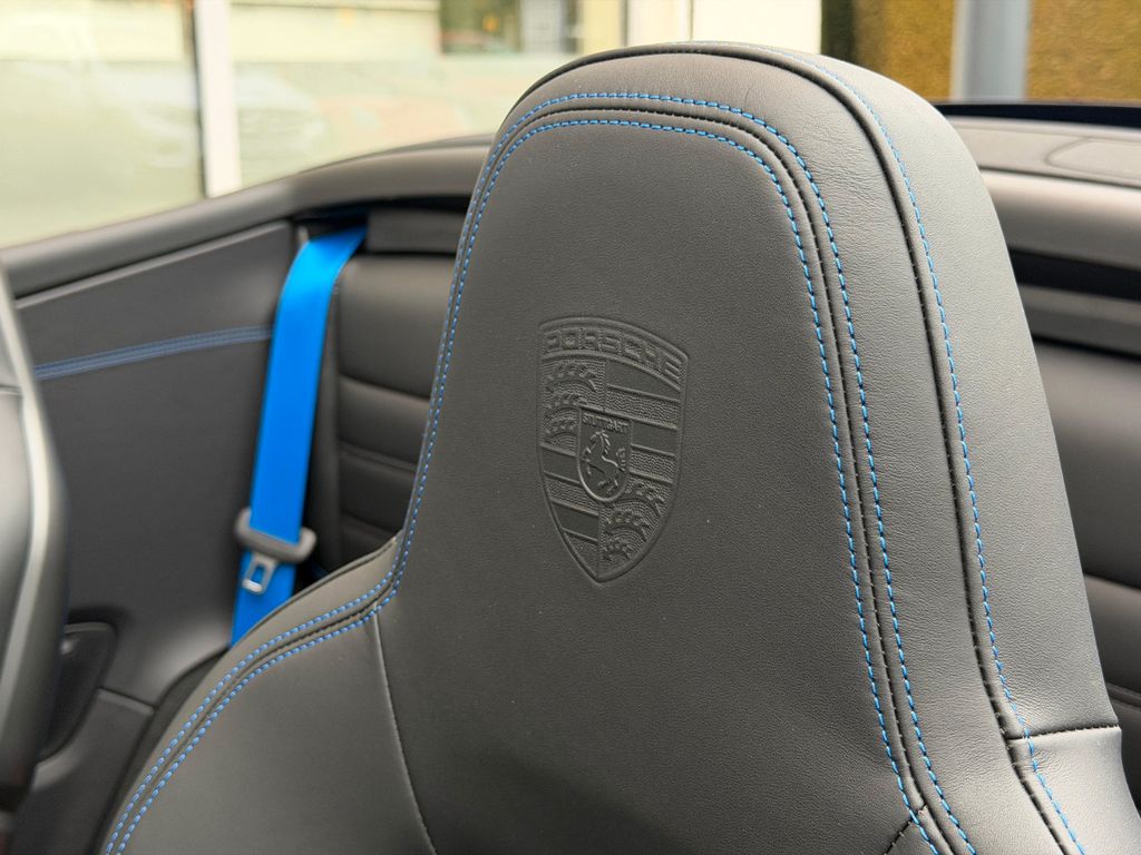 Porsche 992 2024
