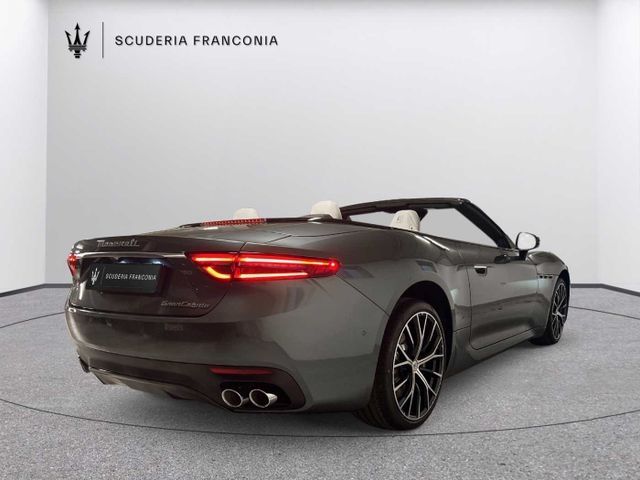 Maserati GranCabrio