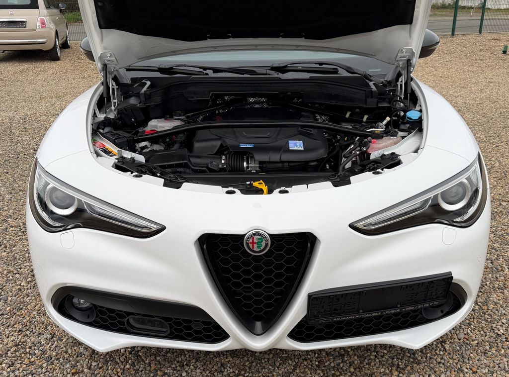 Alfa Romeo Stelvio 2021