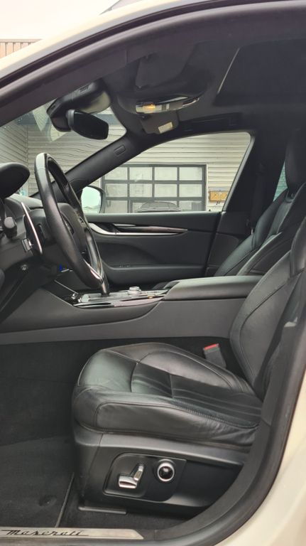 Maserati Levante 2021