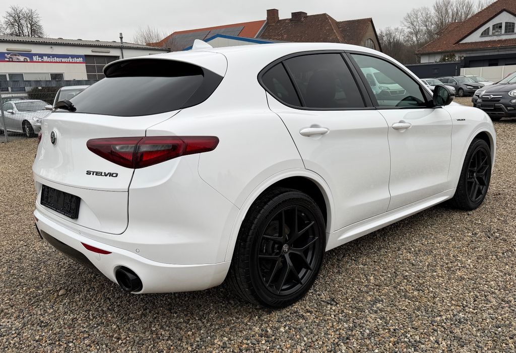 Alfa Romeo Stelvio 2021