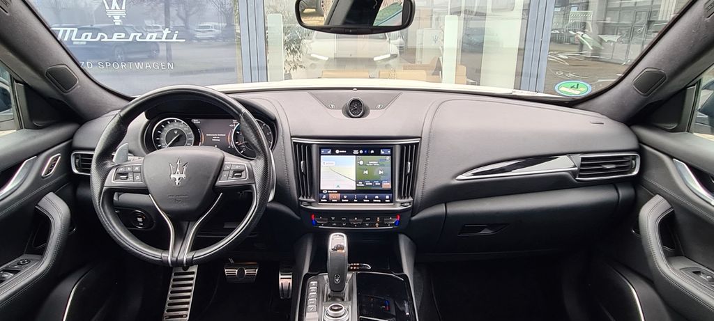 Maserati Levante 2021