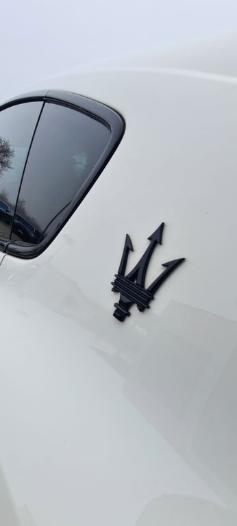 Maserati Levante 2021