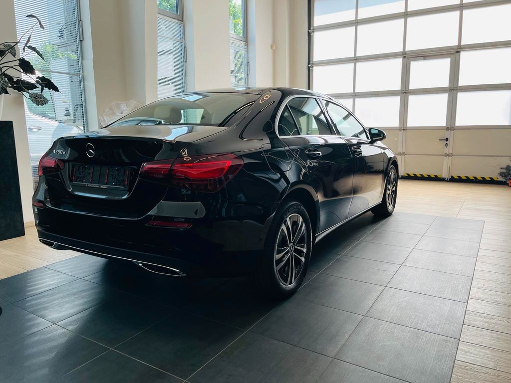 Mercedes-Benz A 250 2023