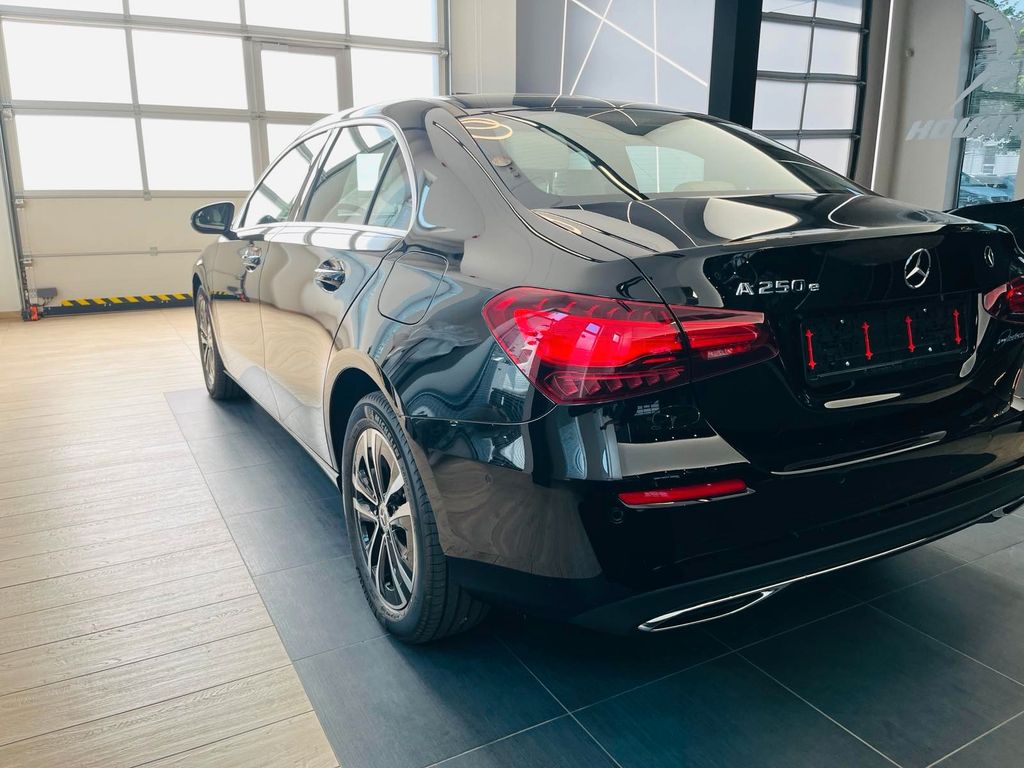 Mercedes-Benz A 250 2023