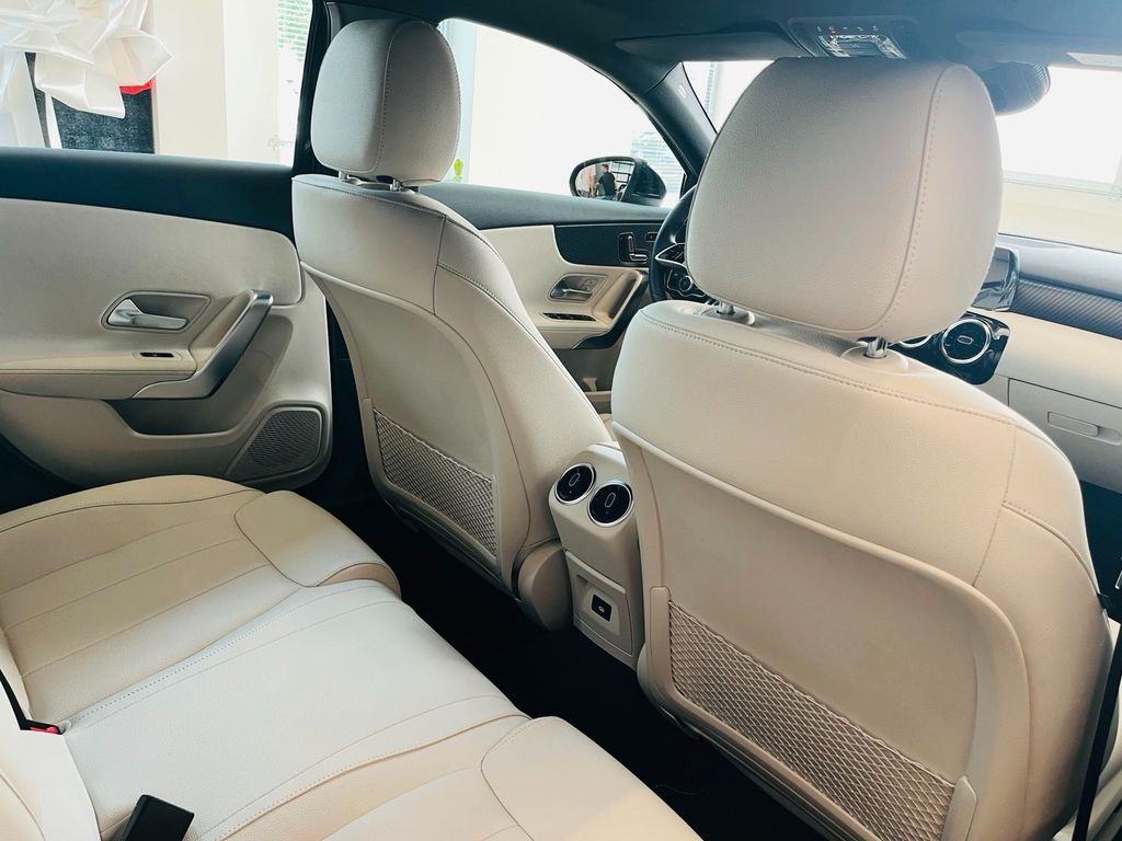 Mercedes-Benz A 250 2023