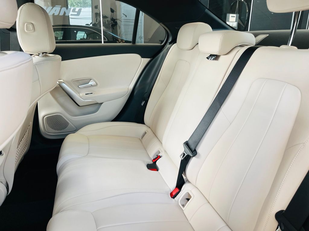 Mercedes-Benz A 250 2023