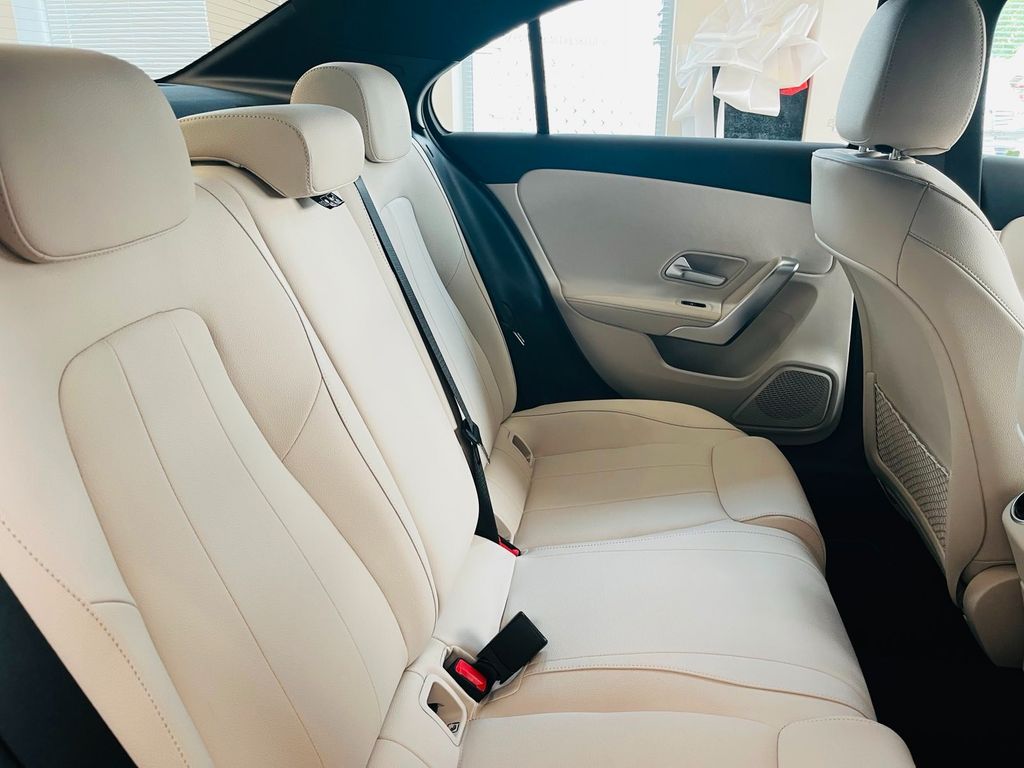 Mercedes-Benz A 250 2023