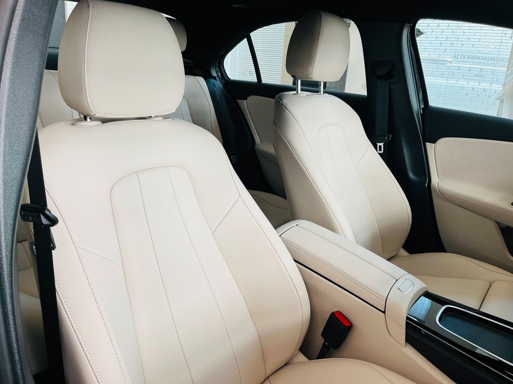 Mercedes-Benz A 250 2023