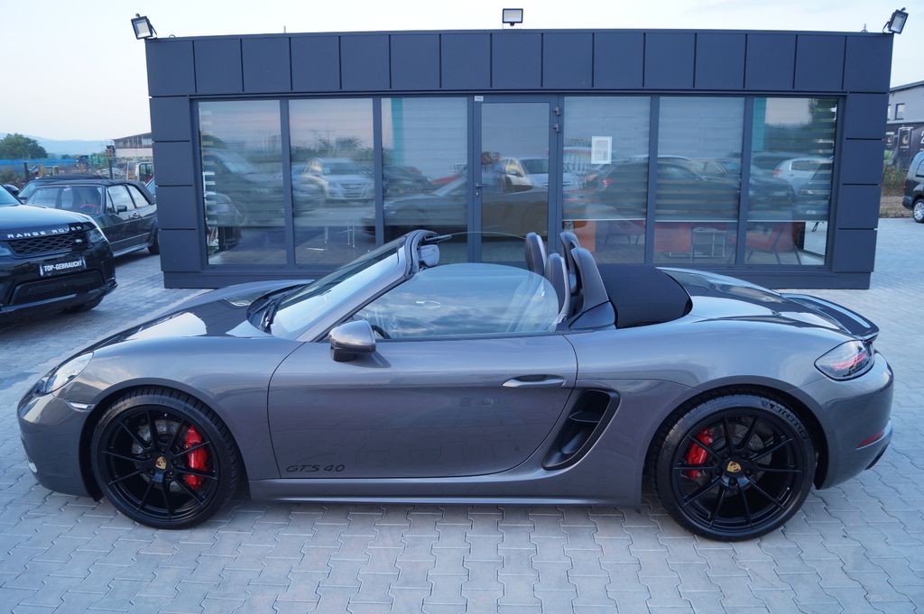 Porsche Boxster 2021