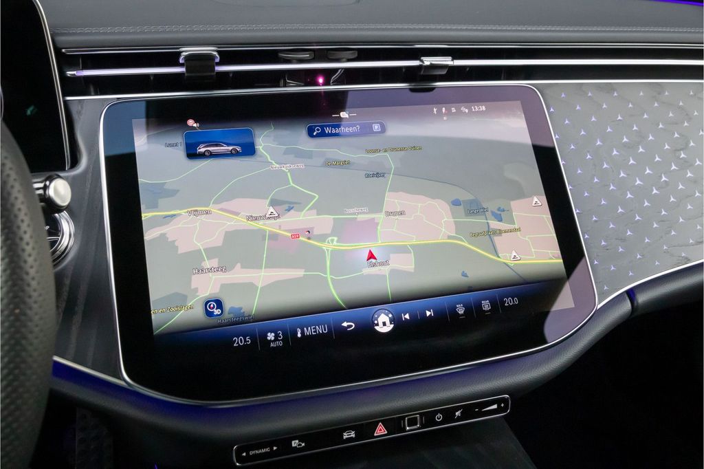 Mercedes-Benz E 220 2025