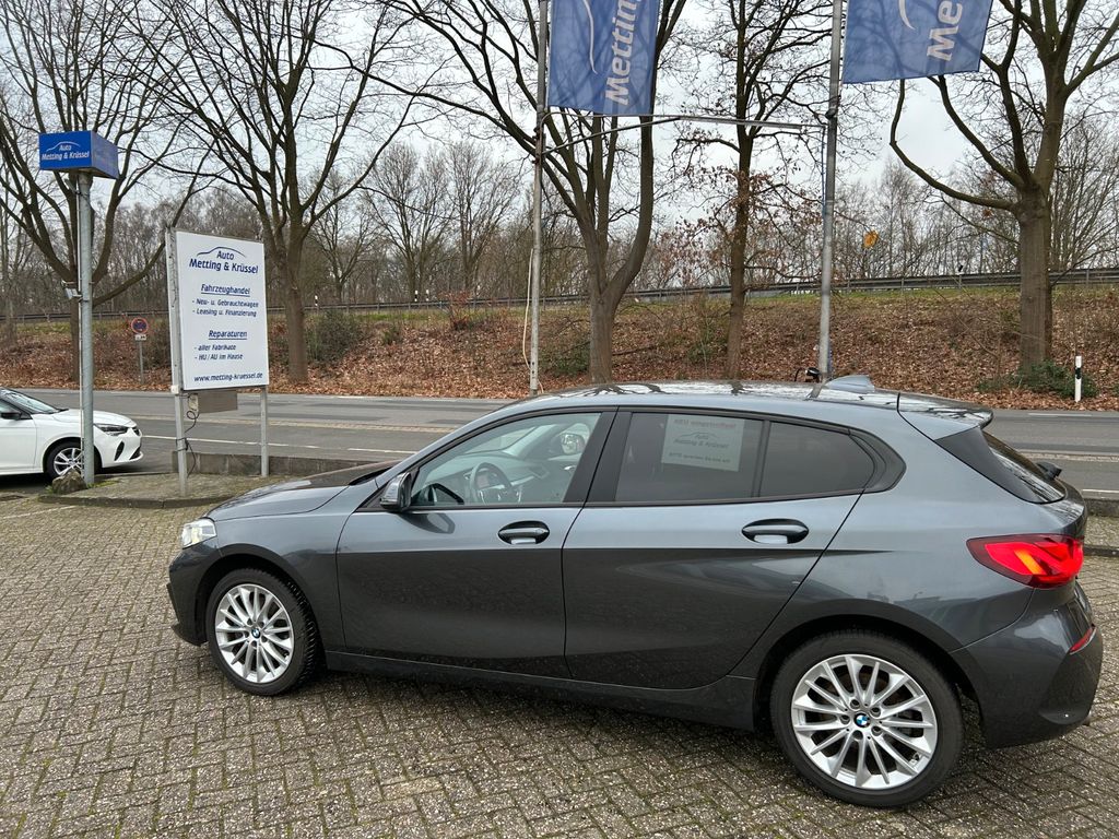 BMW 118 2021