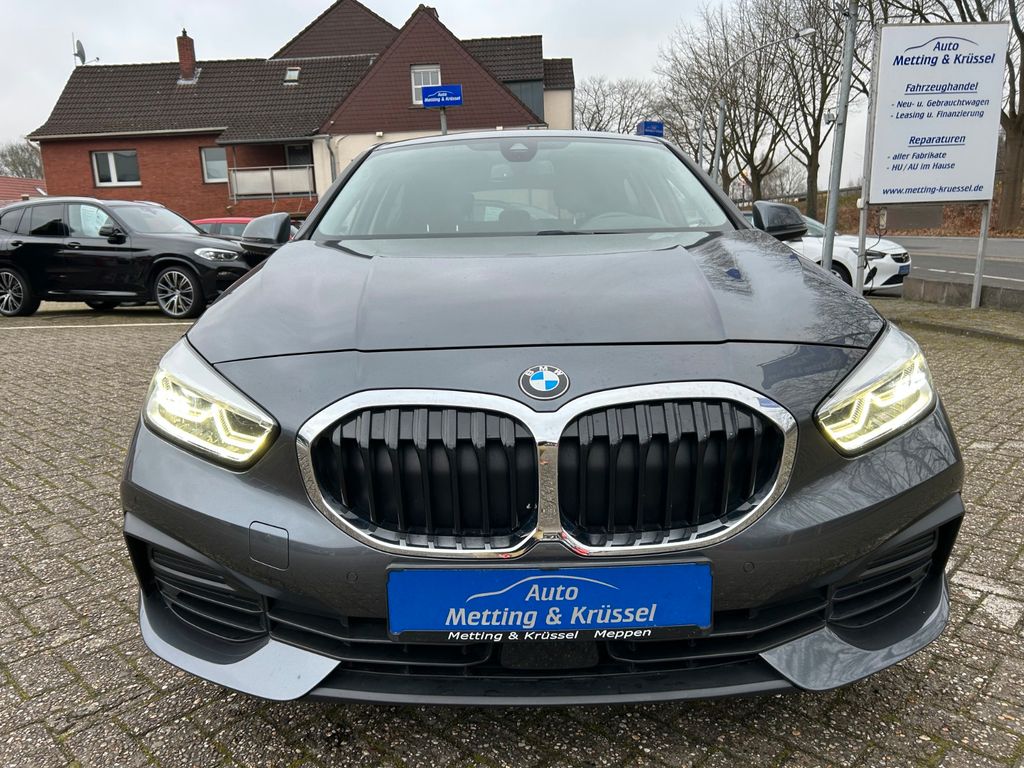 BMW 118 2021