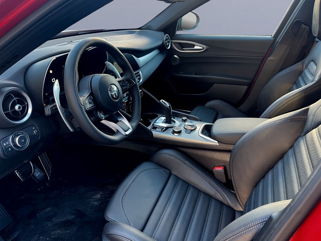 Alfa Romeo Giulia 2025