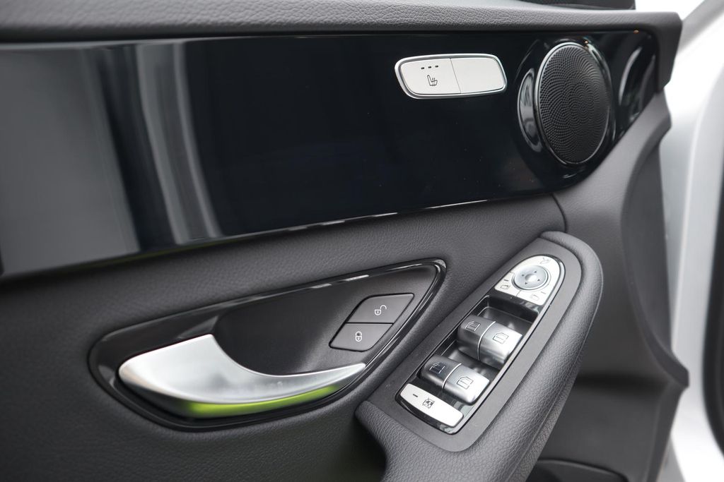 Mercedes-Benz C 200 2021