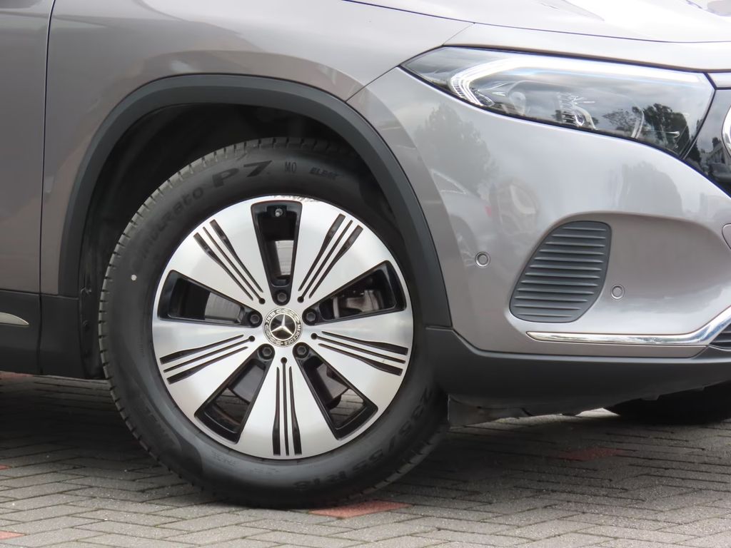 Mercedes-Benz EQA 2022