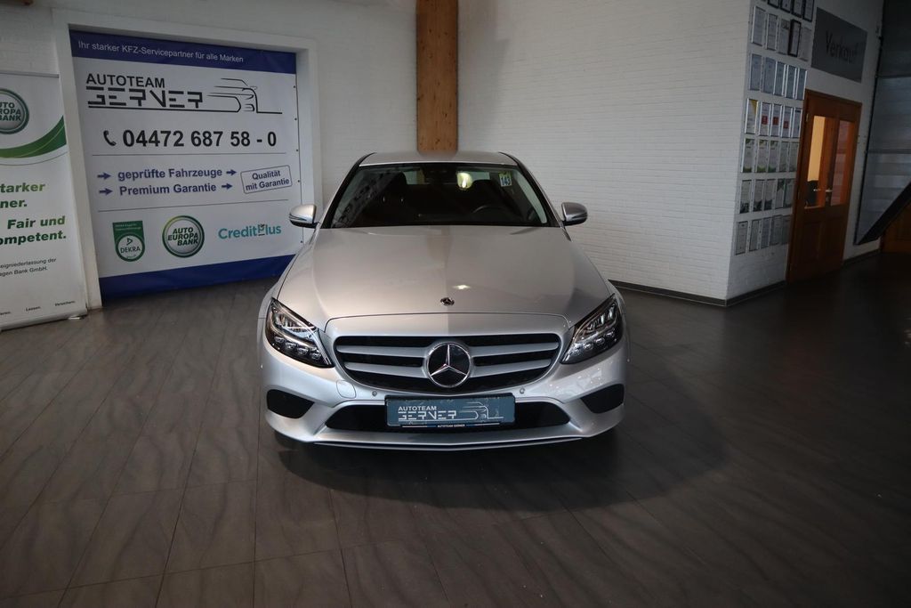 Mercedes-Benz C 200 2021