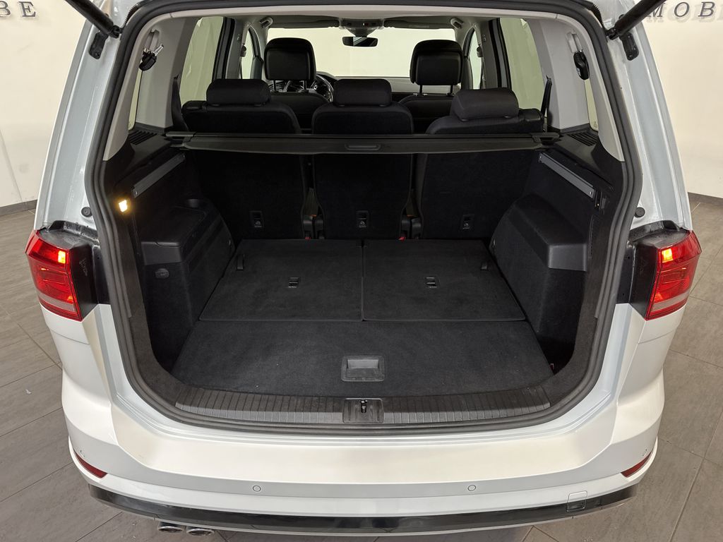 Volkswagen Touran 2021